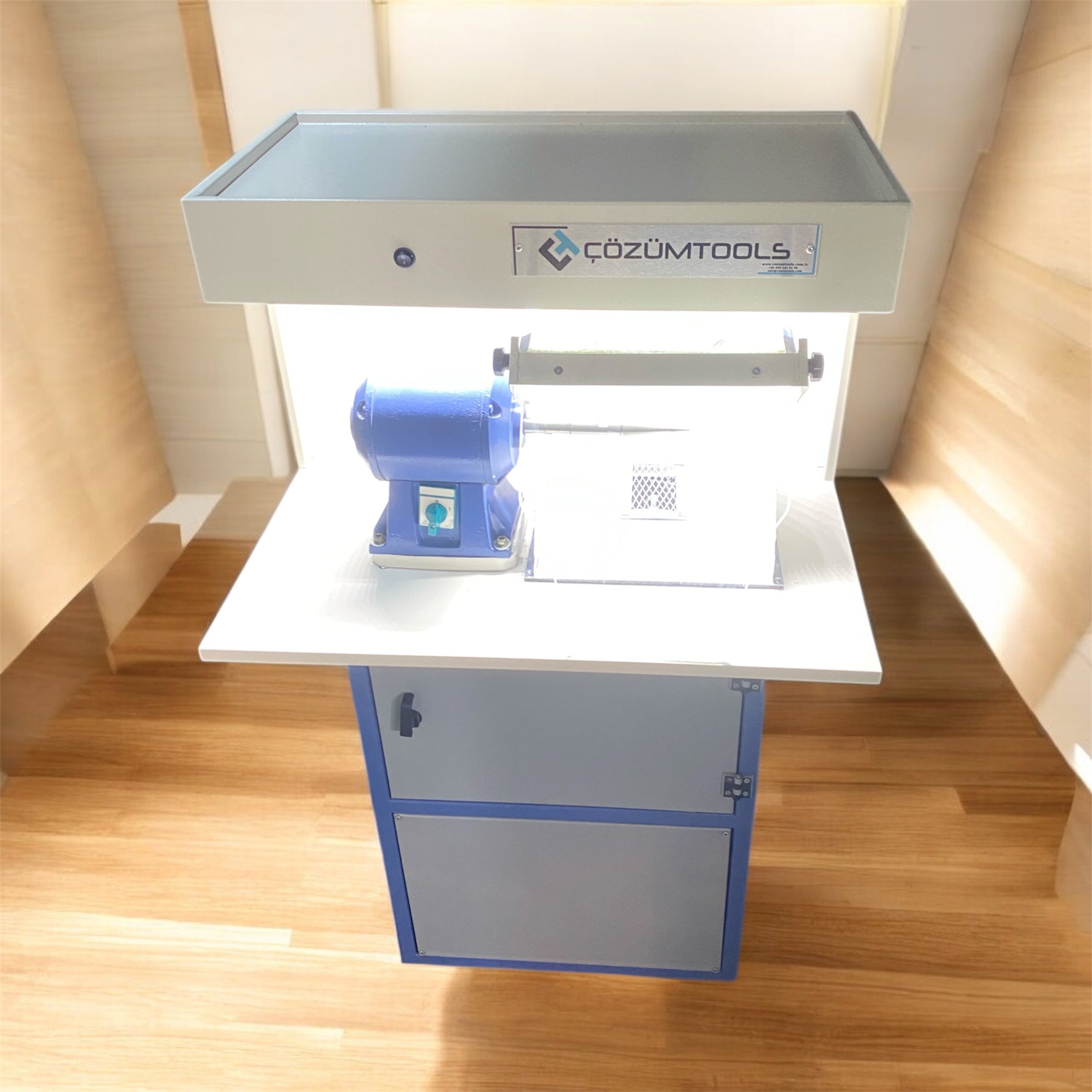 Ayaklı Tekli Cila İkinci El Sıfır Gibi